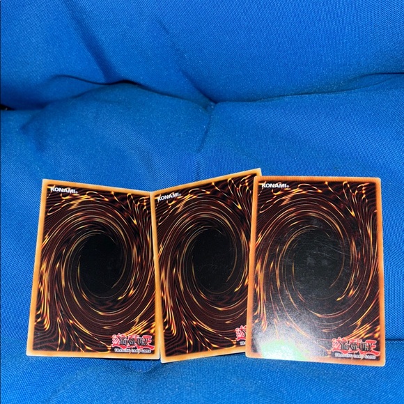 konami yugioh cards 1996 Crossed Souls 1st Edition Booster Pack (9 per pack) : Toys & Games Yugioh Card Toon World Magic